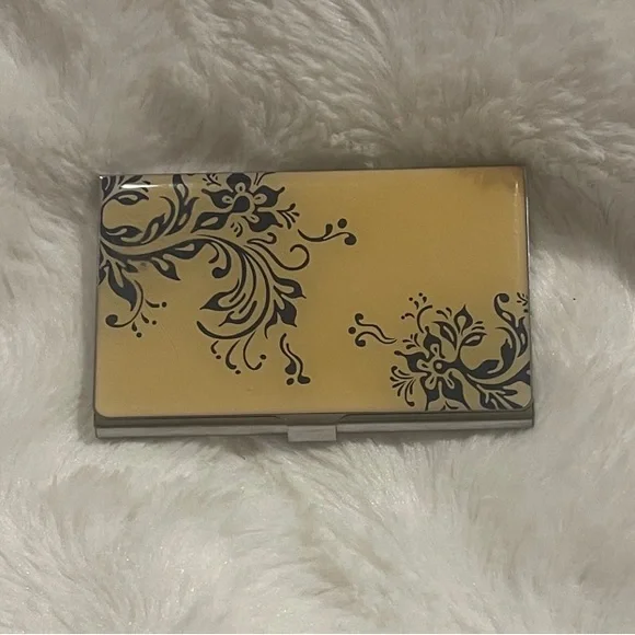 Chic Gold and Black Floral Card Holder - Picture 1 of 4